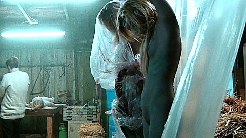 Pic: Mariella Jacqueline in Slink (2013)