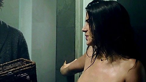 Pic: Lorenza Izzo in Knock Knock (2015)