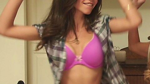 Pic: Tammin Sursok in 10 Rules for Sleeping Around (2013)