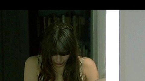 Pic: Daisy Lowe in Confine (2012)