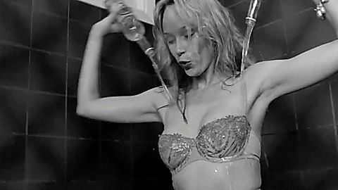 Pic: Anna Bondareva in Lotus Eaters (2011)