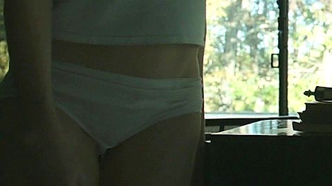 Pic: Stephanie Ellis in The Sleepwalker (2014)