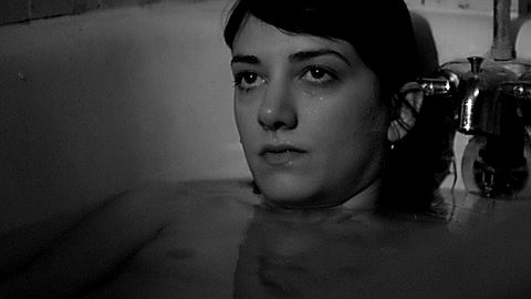 Pic: Sheila Vand in A Girl Walks Home Alone at Night (2014)