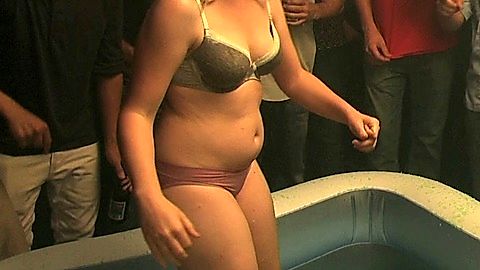 Pic: Crista Flanagan in Best Night Ever (2014)
