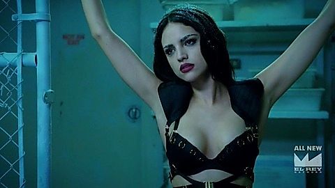Pic: Eiza González in From Dusk Till Dawn: The Series (2014)