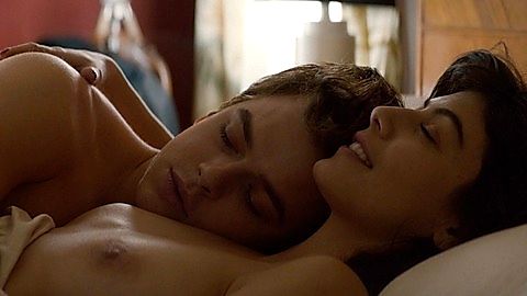 Pic: Alessandra Mastronardi in Life (2015)