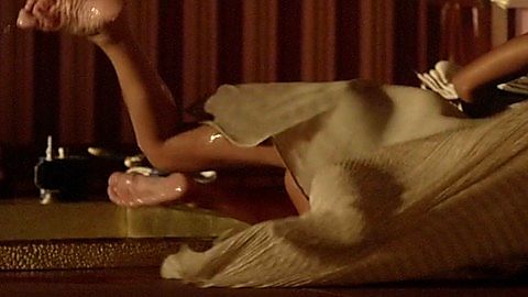 Pic: Sibylla Deen in Tut (2015)