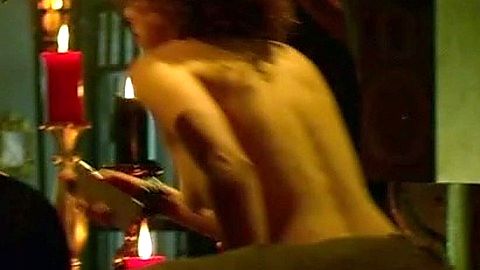 Pic: Jess Salgueiro in The Strain (2014)
