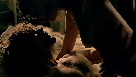Pic: Caitriona Balfe in Outlander (2014)