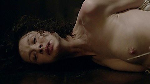 Pic: Caitriona Balfe in Outlander (2014)