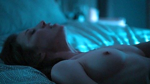 Pic: Carrie Coon in The Leftovers (2014)