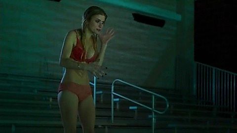 Pic: Carlson Young in Scream (2015)