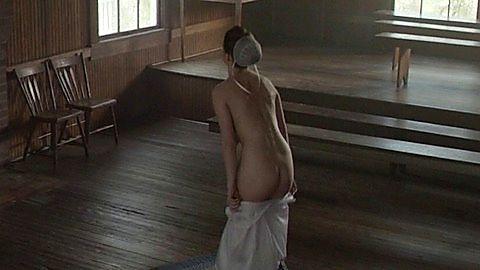 Pic: Alycia Debnam-Carey in The Devil's Hand (2014)