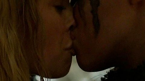 Pic: Alycia Debnam-Carey in The 100 (2014)