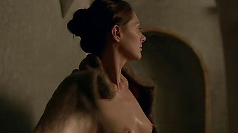 Pic: Klára Issová in Transporter: The Series