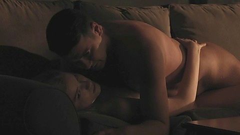 Pic: Willa Fitzgerald in Alpha House (2013)