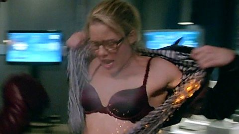 Pic: Emily Bett Rickards in The Flash (2014)