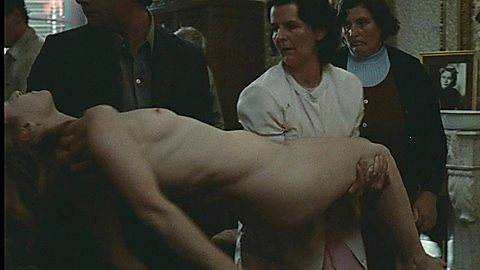 Pic: Monique Mélinand in The Mouth Agape (1974)