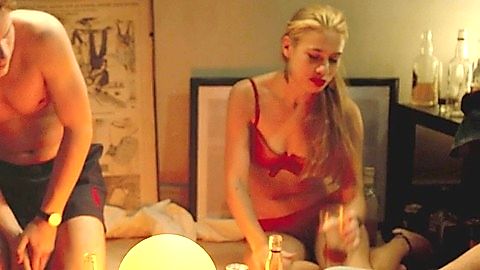 Pic: Margot Lourdet in La crème de la crème (2014)
