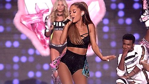 Pic: Ariana Grande in The Victoria's Secret Fashion Show 2014