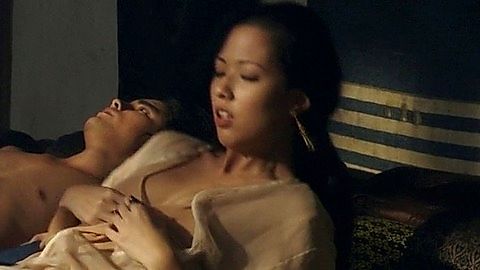 Pic: Vanessa Vanderstraaten in Marco Polo (2014)