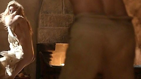 Pic: Olivia Llewellyn in The Musketeers