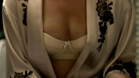 Pic: Grace Byers in Empire (2015)