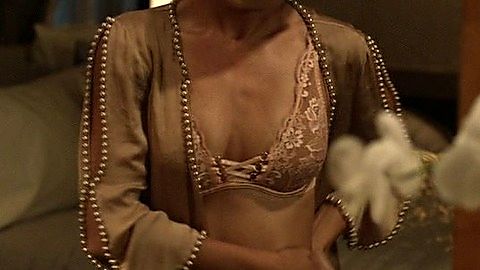 Pic: Grace Byers in Empire (2015)