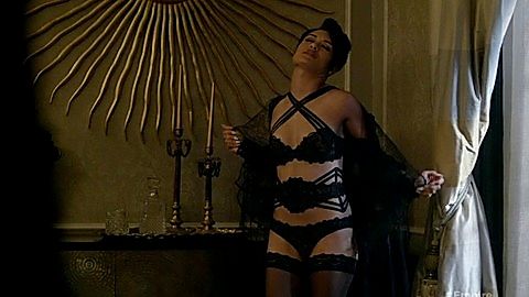 Pic: Grace Byers in Empire (2015)