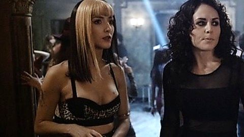 Pic: Eréndira Ibarra in Más negro que la noche (2014)