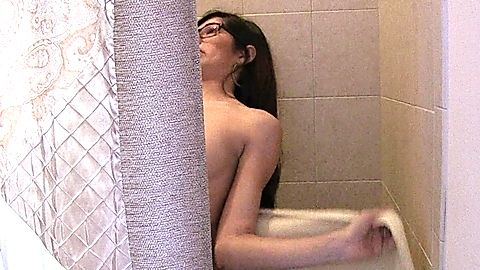 Pic: Ava Taylor in Hot Girls Wanted (2015)