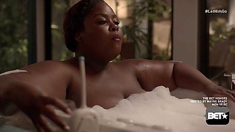 Pic: Raven Goodwin in Being Mary Jane (2014)