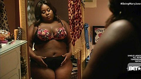 Pic: Raven Goodwin in Being Mary Jane (2014)