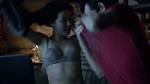 Pic: Maya Erskine in Man Seeking Woman