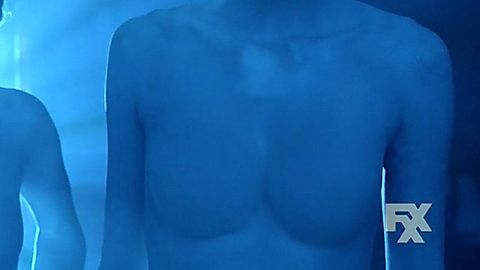 Pic: Heidy De La Rosa in Man Seeking Woman