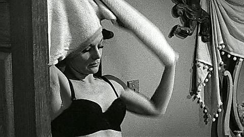 Pic: Patricia Huston in Experiment in Terror (1962)