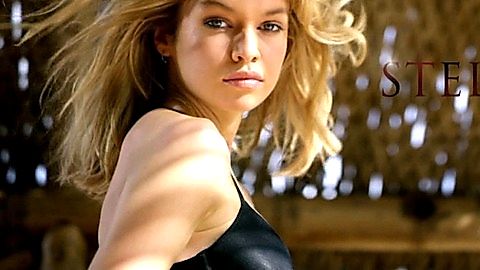 Pic: Stella Maxwell in The Victoria's Secret Swim Special (2015)