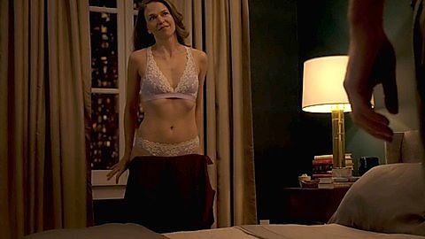 Pic: Sutton Foster in Younger (2015)