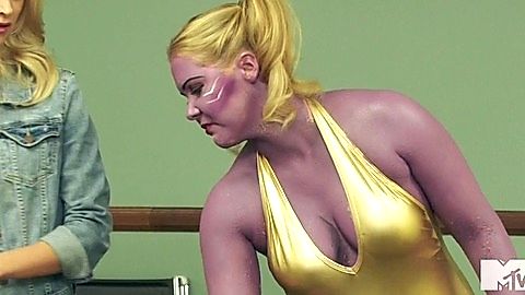 Pic: Amy Schumer in MTV Movie Awards (2016)