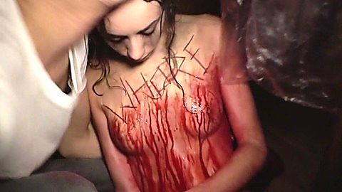 Pic: Júlia Molins in Hooked Up (2013)