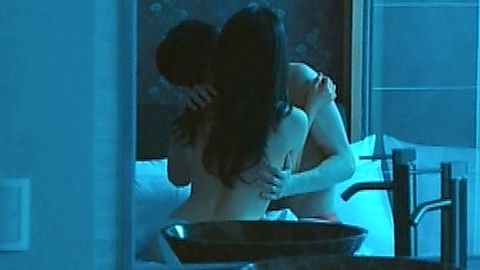 Pic: Shin Se-kyung in Five Senses of Eros (2009)