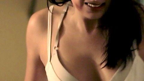 Pic: Vannessa Vasquez in Sorrow (2015)