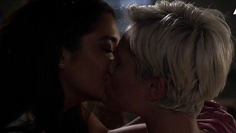 Pic: Dre Davis in Pretty Little Liars