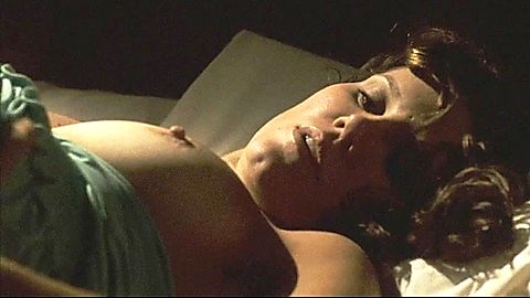 Pic: Analu Silveira in Federal (2010)