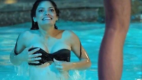 Pic: Natasha Wilson in UnREAL (2015)
