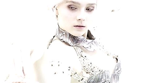Pic: Amy Forsyth in Defiance