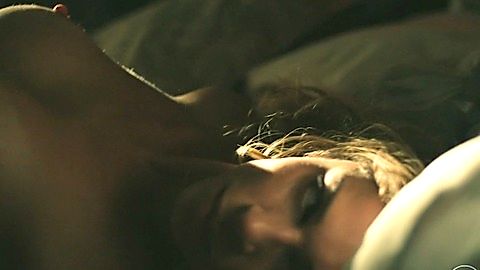 Pic: Grazi Massafera in Hidden Truths (2015)