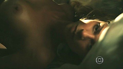 Pic: Grazi Massafera in Hidden Truths (2015)