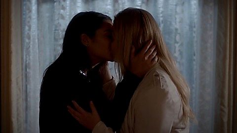 Pic: Shay Mitchell in Pretty Little Liars