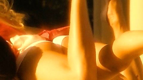 Pic: Liz Solari in Amapola (2014)
